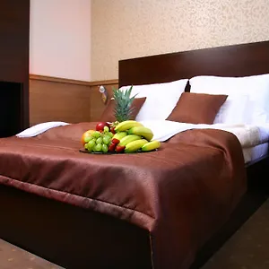 Hotel 21 And, Budapest